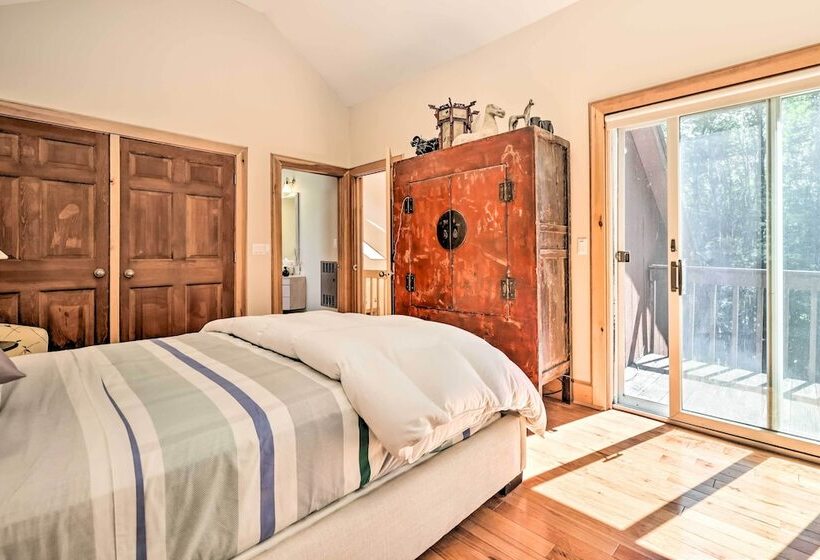 Modern Catskills Escape On 25 Acres W/ Deck!