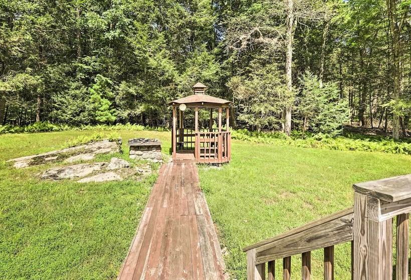 Modern Catskills Escape On 25 Acres W/ Deck!