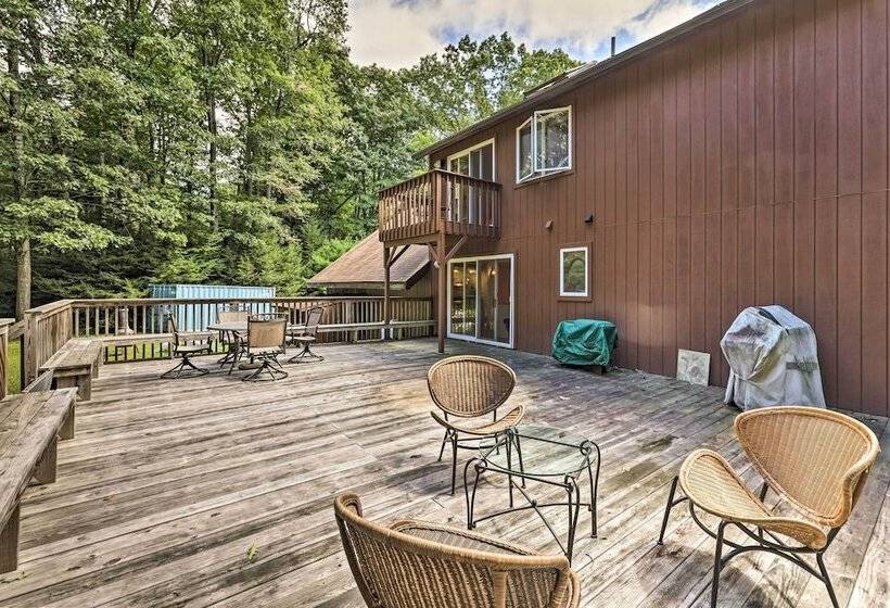 Modern Catskills Escape On 25 Acres W/ Deck!