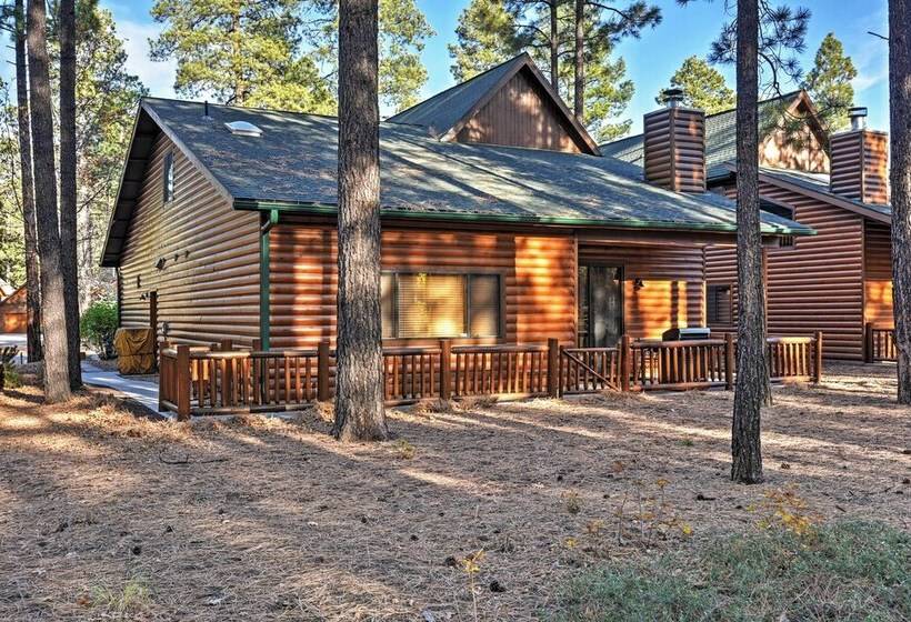 Mountain Cabin Retreat W/ Game Room, Patio & Views