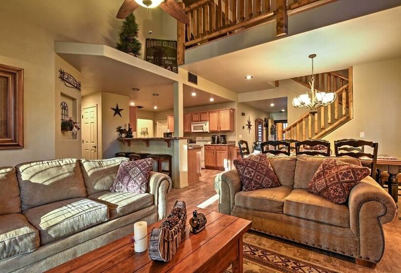 Mountain Cabin Retreat W/ Game Room, Patio & Views