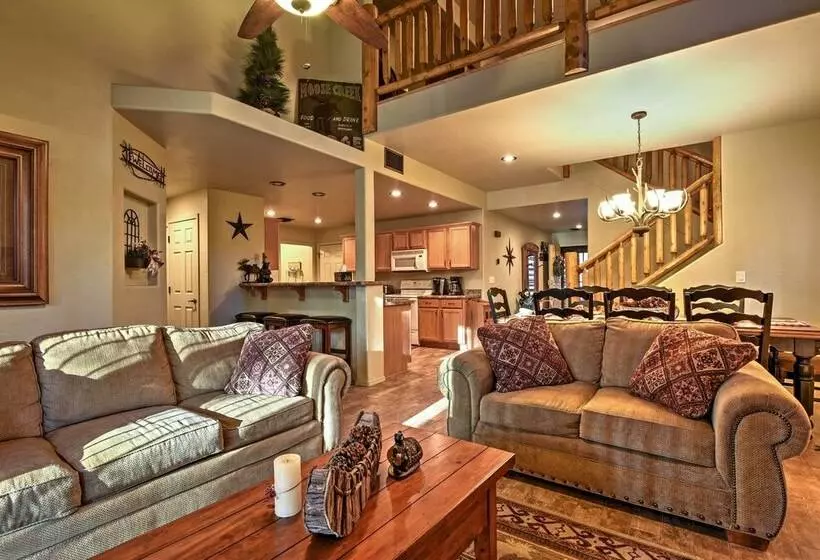 Mountain Cabin Retreat W/ Game Room, Patio & Views