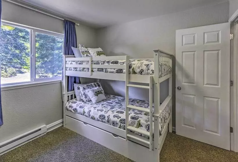 Peaceful Home < 8 Mi To Olympic National Park!