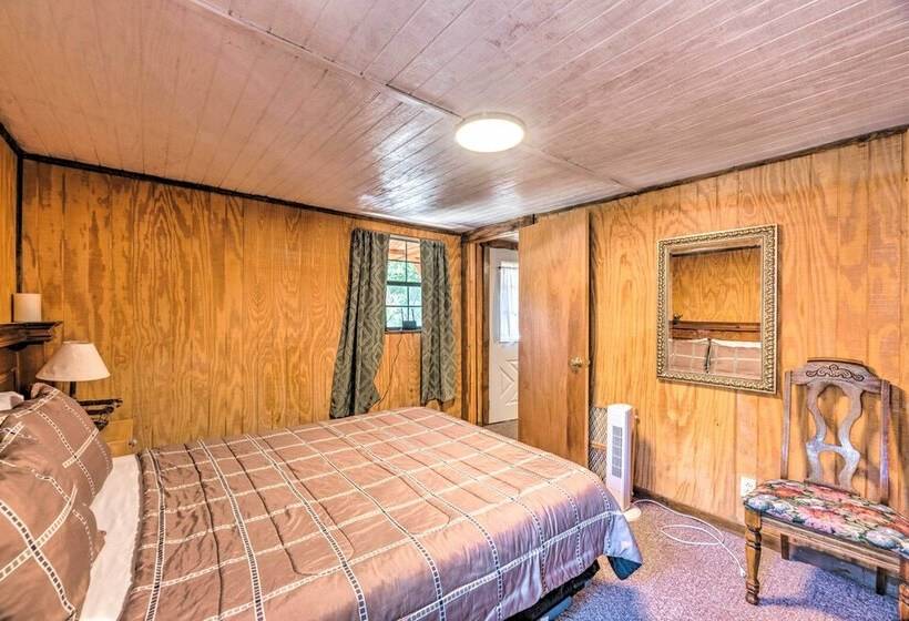 Pet Friendly Cloudcroft Cabin W/ Forest Views!
