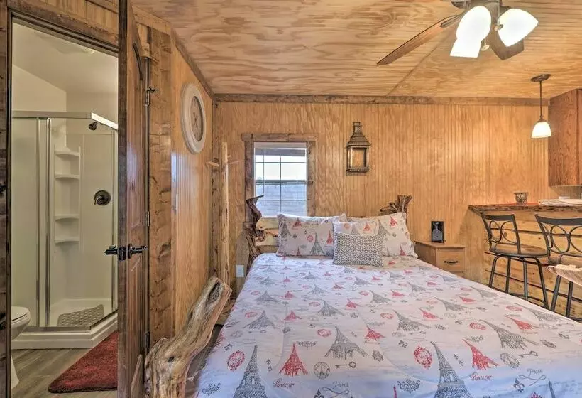 Petfriendly Cabin, 3 Mi To Show Low Lake!