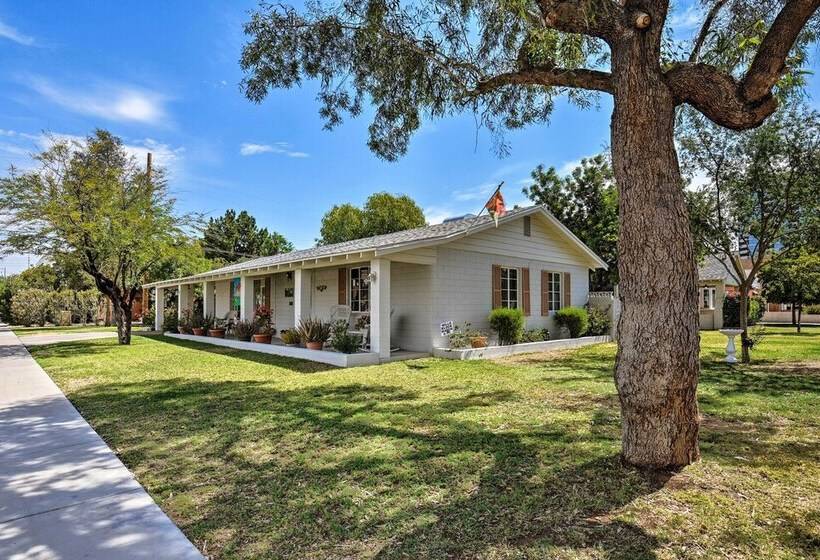 Central Phoenix Home < 3 Mi To Downtown!