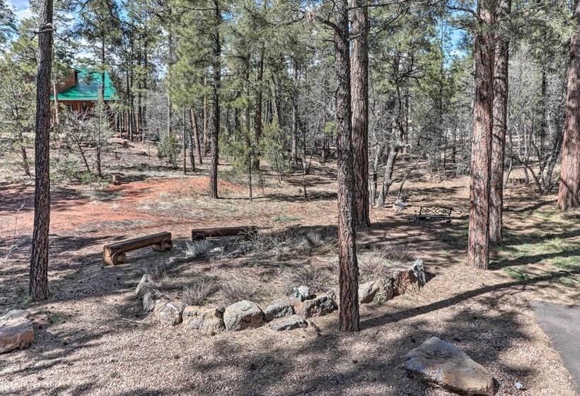 Home On 1 Acre W/ Wraparound Deck In Lakeside!