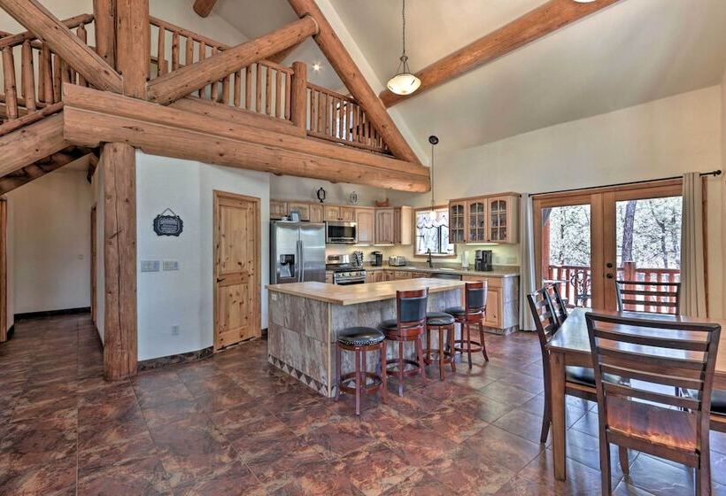 Home On 1 Acre W/ Wraparound Deck In Lakeside!