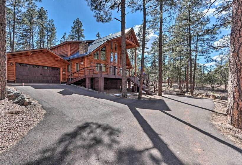 Home On 1 Acre W/ Wraparound Deck In Lakeside!