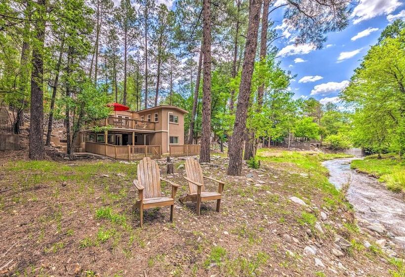 Riverfront Ruidoso Cabin W/ Deck, Walk To Midtown!