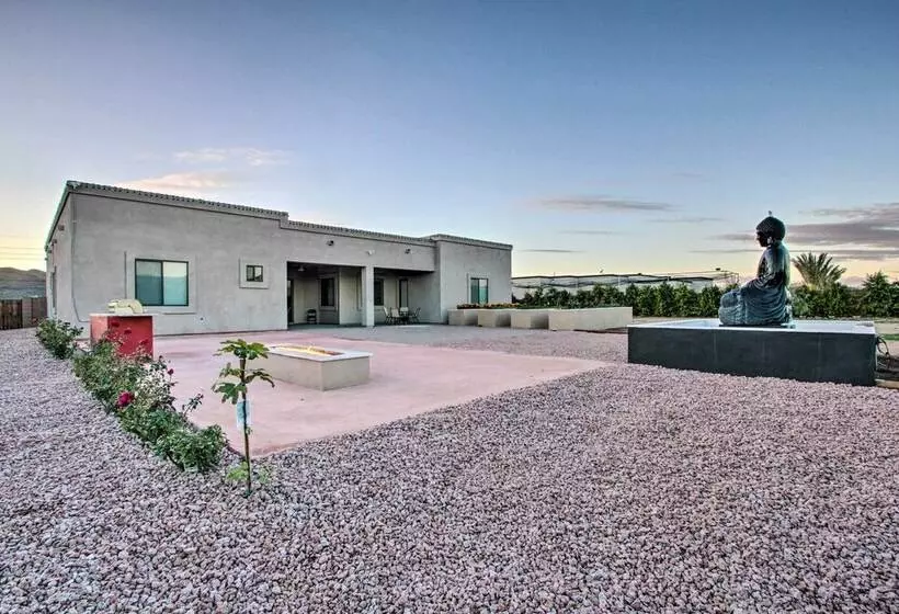 Phoenix Home W/ Desert Views & Garden Style Yard