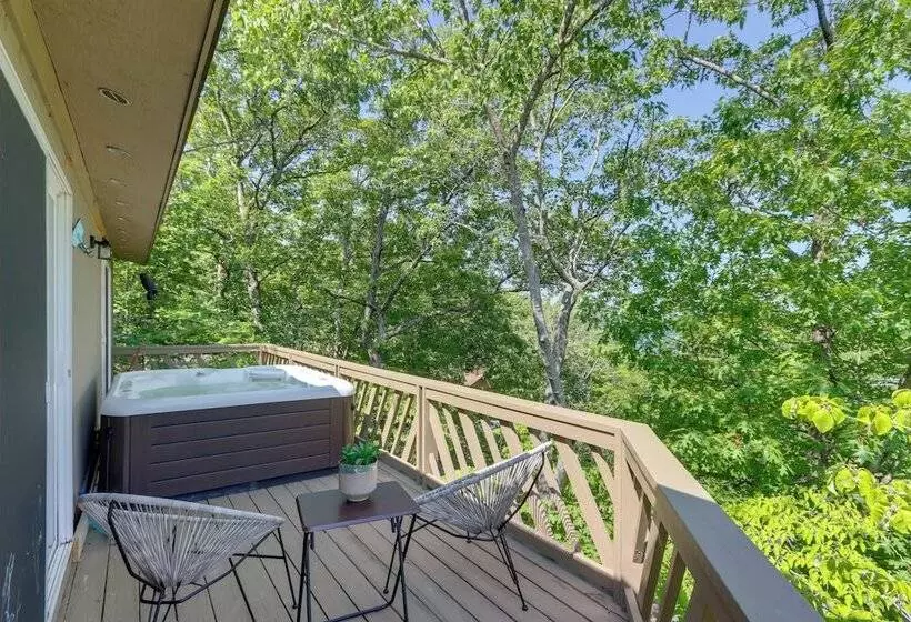 Margaritaville Oasis W/ Hot Tub: Boat & Golf!