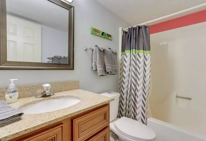 Margaritaville Oasis W/ Hot Tub: Boat & Golf!