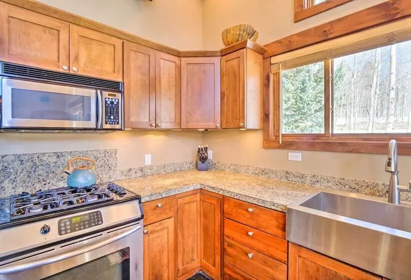 Rustic Mountain Sanctuary On 2+ Acres W/ Deck!