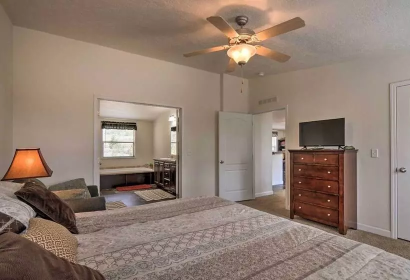 Secluded Boulder House   Next To National Forests!