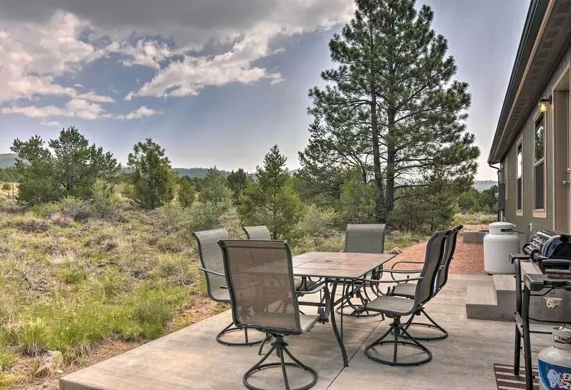 Secluded Boulder House   Next To National Forests!