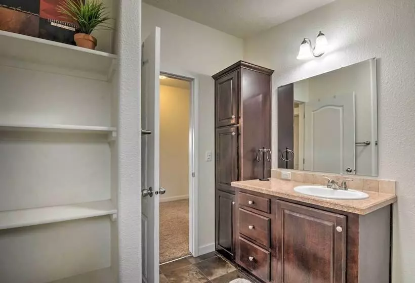 Secluded Boulder House   Next To National Forests!