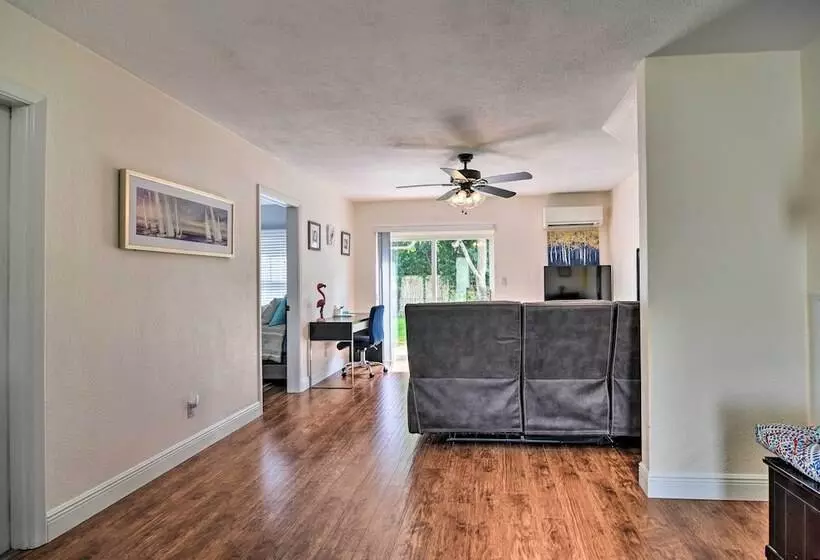 Seminole Home: 1 Mi To Indian Shores Beach!