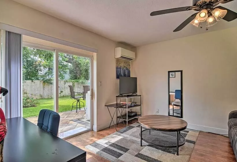 Seminole Home: 1 Mi To Indian Shores Beach!