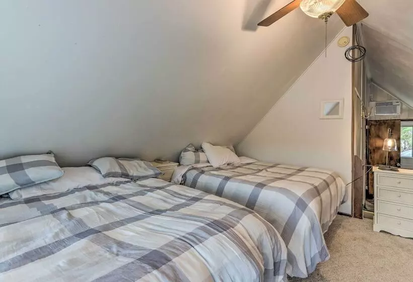 Serene Lake Of The Ozarks Retreat W/ Private Dock!