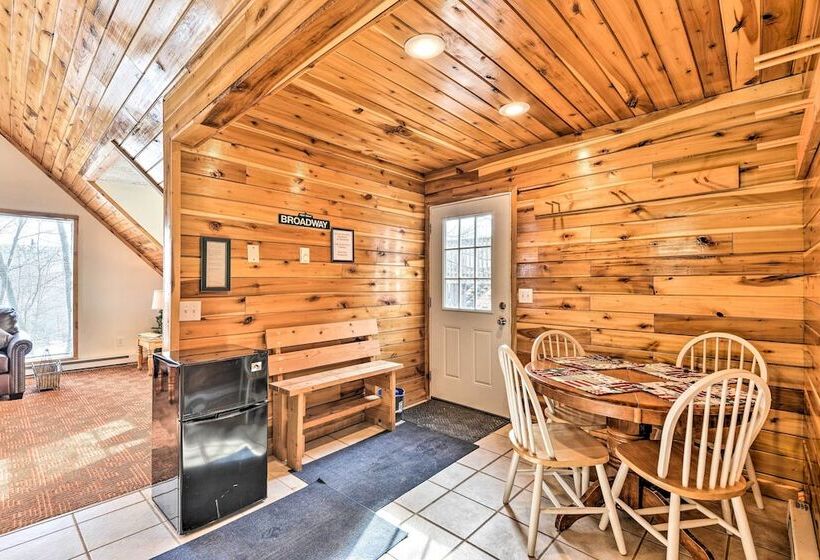 Ski In/ski Out Ghent Cabin W/ Mountain Views!