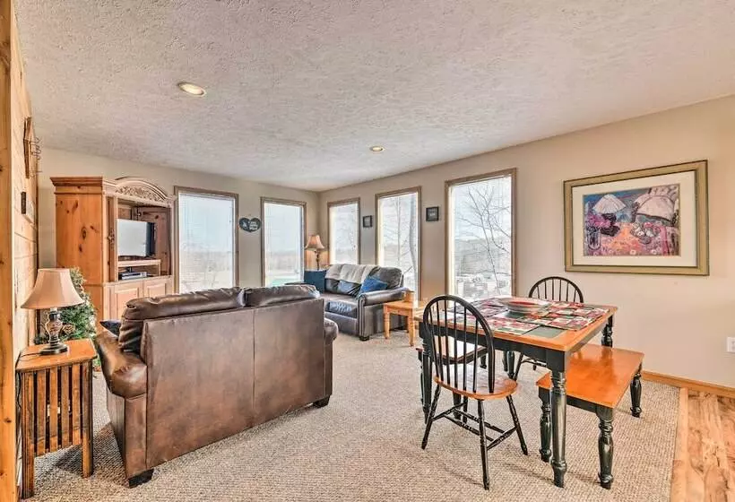 Ski In/ski Out Ghent Cabin W/ Mountain Views!