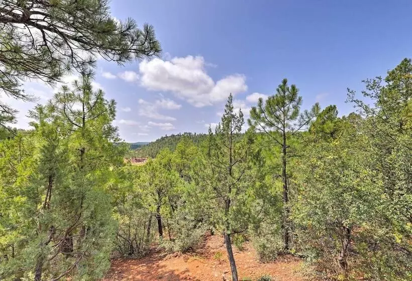 Strawberry Hideaway In The Pines W/ Hot Tub!
