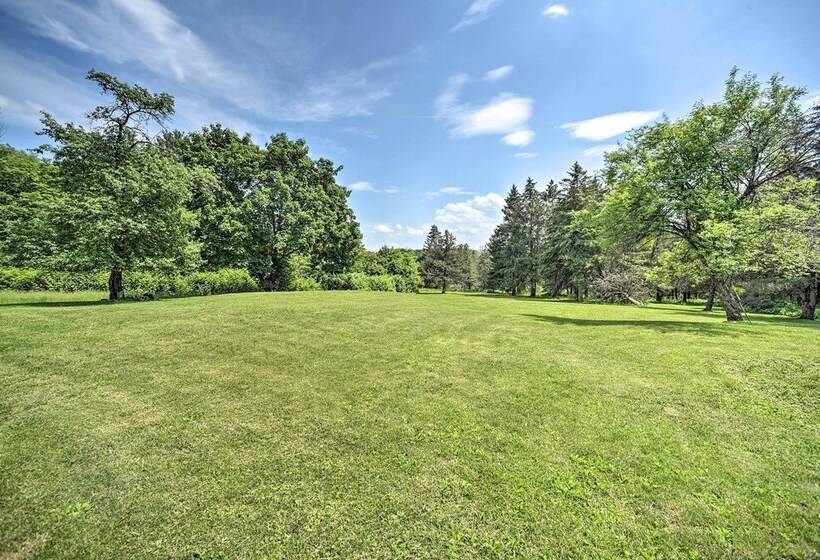 Stylish Suburban Getaway, 10 Miles To Royal Mtn!