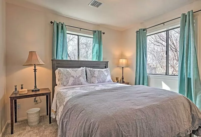 The Eagar House  White Mountains Gem W/ Views!