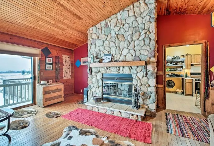 Updated Cabin On 7 Acres   Day Trip To Lake Geneva