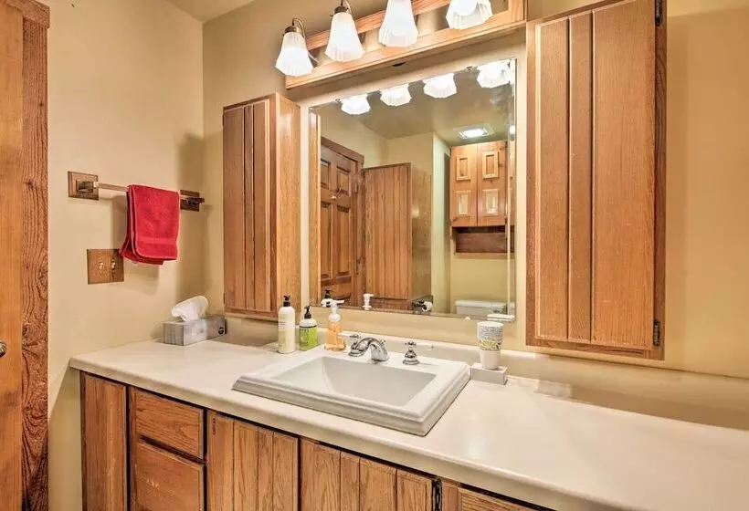 Updated Cabin On 7 Acres   Day Trip To Lake Geneva