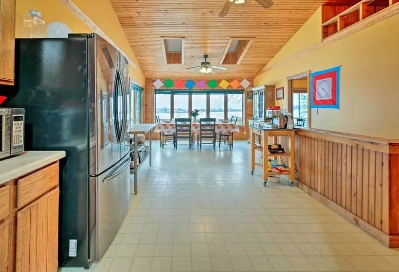 Updated Cabin On 7 Acres   Day Trip To Lake Geneva