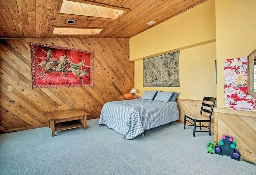 Updated Cabin On 7 Acres   Day Trip To Lake Geneva