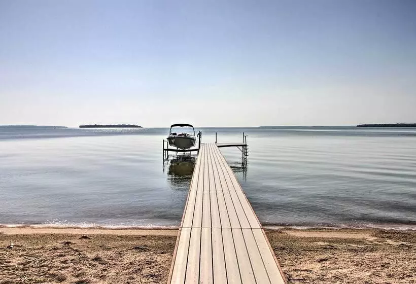 Waterfront Leech Lake Cabin W/ Dock, Fire Pit