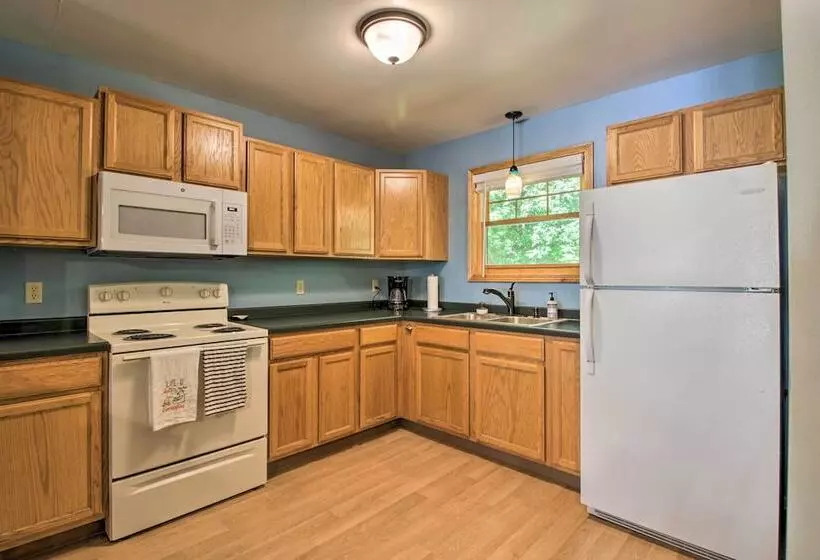 Waterfront Leech Lake Cabin W/ Dock, Fire Pit