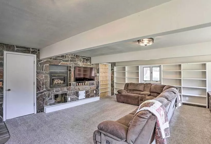 Wyoming Nature Retreat: 19 Mi To Devils Tower