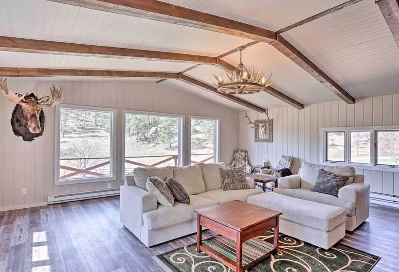 Wyoming Nature Retreat: 19 Mi To Devils Tower