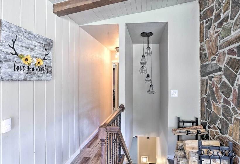 Wyoming Nature Retreat: 19 Mi To Devils Tower