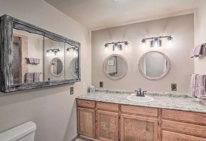 Wyoming Nature Retreat: 19 Mi To Devils Tower