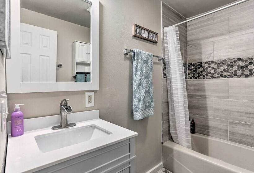 Wyoming Nature Retreat: 19 Mi To Devils Tower