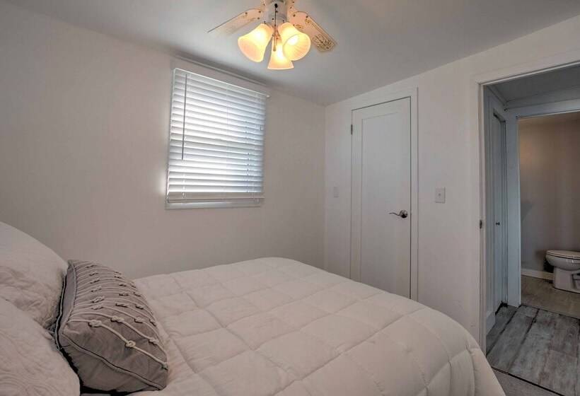 Benton Harbor Lake Home W/ Dock: Newly Remodeled!