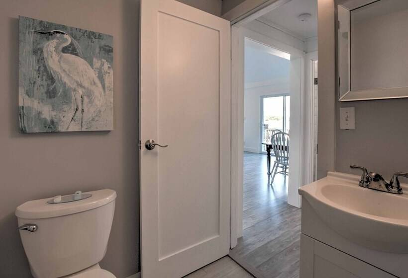 Benton Harbor Lake Home W/ Dock: Newly Remodeled!