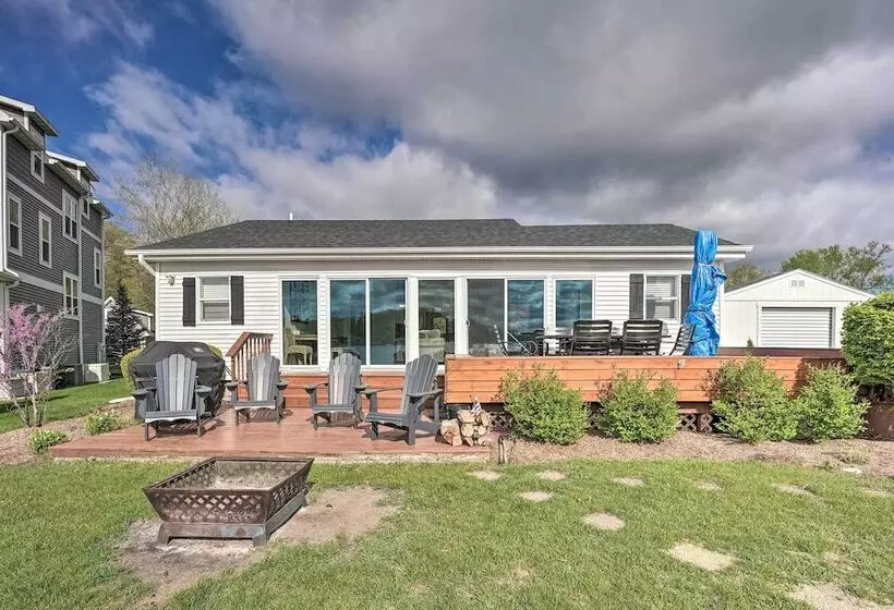 Benton Harbor Lake Home W/ Dock: Newly Remodeled!