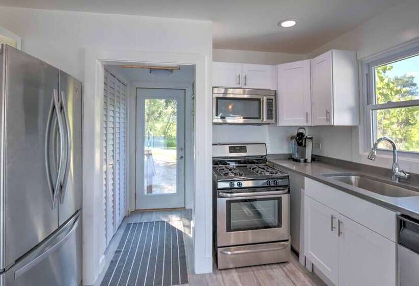 Benton Harbor Lake Home W/ Dock: Newly Remodeled!