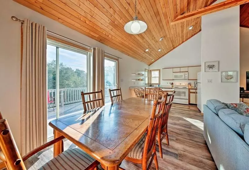 Bright Southern Shores Family Home < 1 Mi To Beach