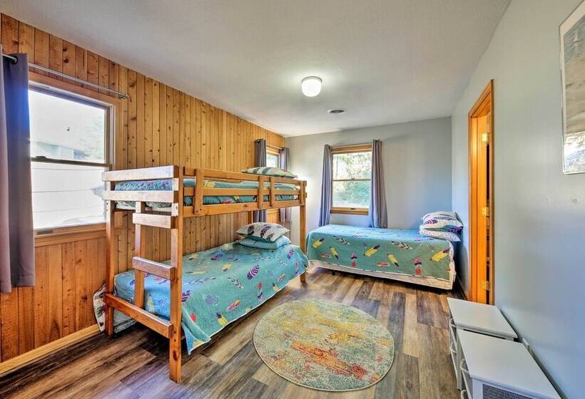 Bright Southern Shores Family Home < 1 Mi To Beach