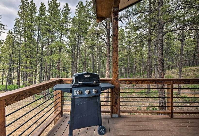 Cabin At The Little Ranch : Hiking On Site!