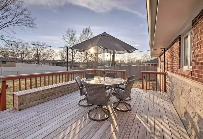 Indianapolis Home ~ 10 Mi To Downtown!