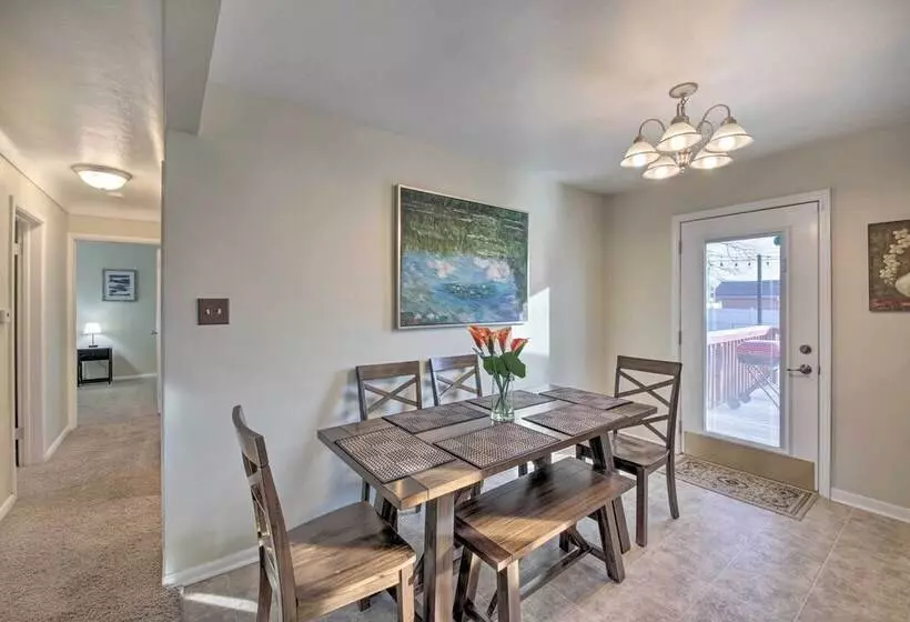 Indianapolis Home ~ 10 Mi To Downtown!