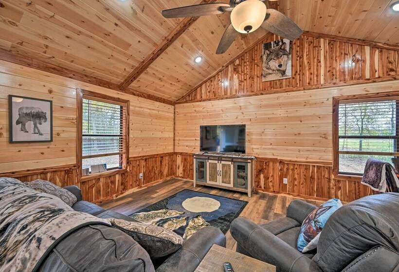 Cozy Broken Bow Cabin, Walk To The Lukfata Creek!